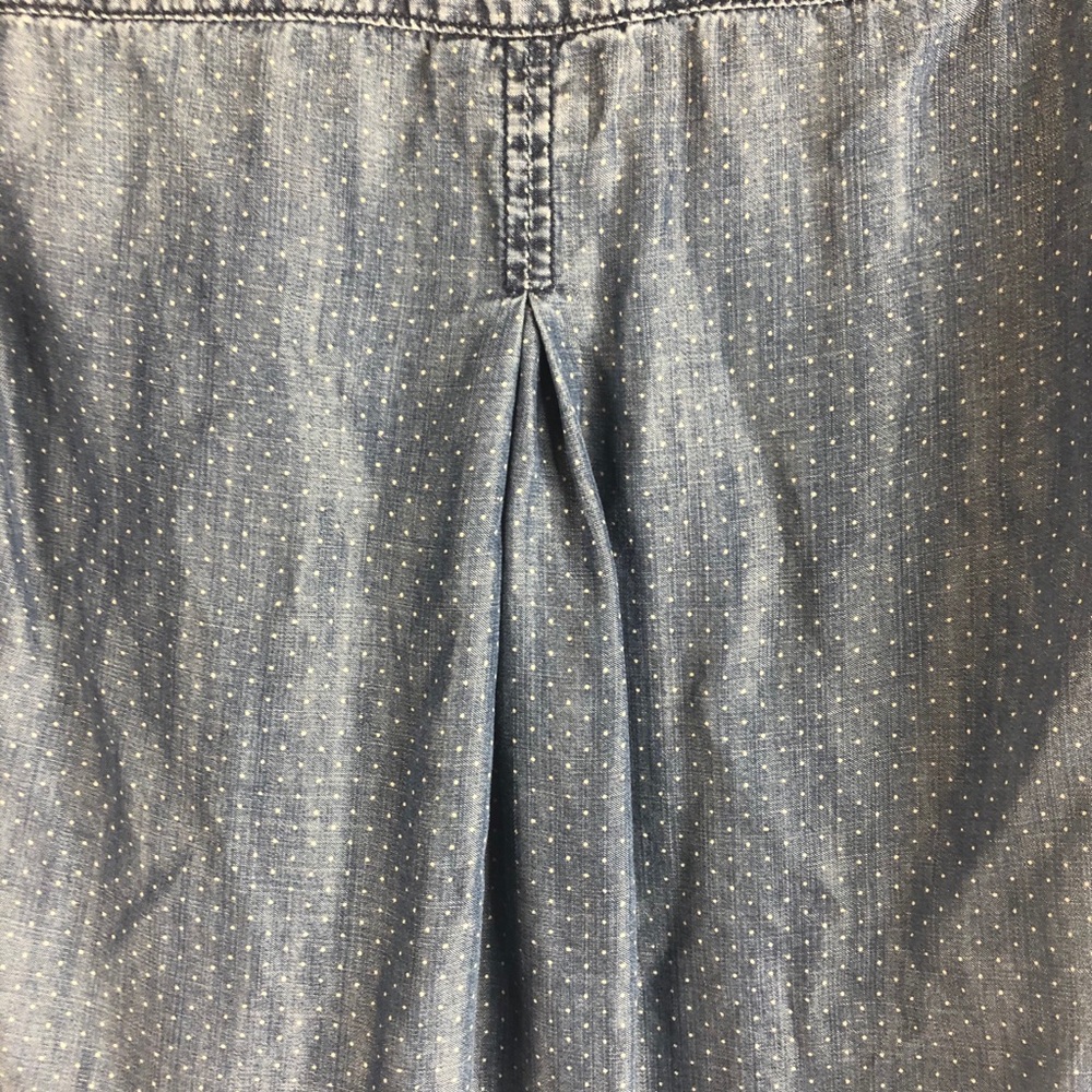 Cloth & Stone Denim Polkadot Button Down casual Size Small Pullover Collar Neck - Picture 3 of 8